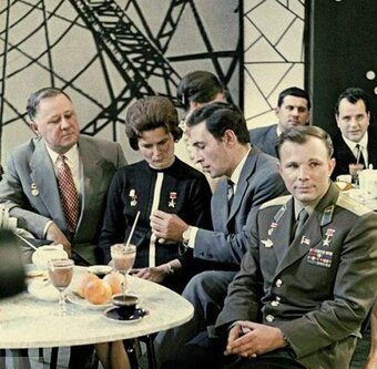 Архивные снимки звёзд Советского Союза