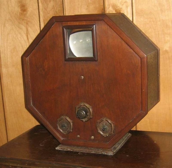 Первая советская система видеонаблюдения. Заработала аж в 1926 году